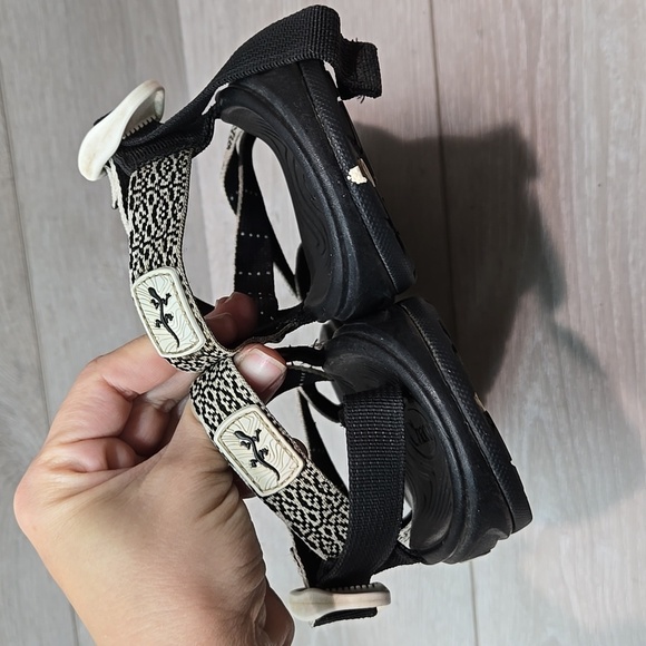 Chaco Women Loop Toe Outdoor Hiking Sandals shoes sz 10 - Picture 6 of 11